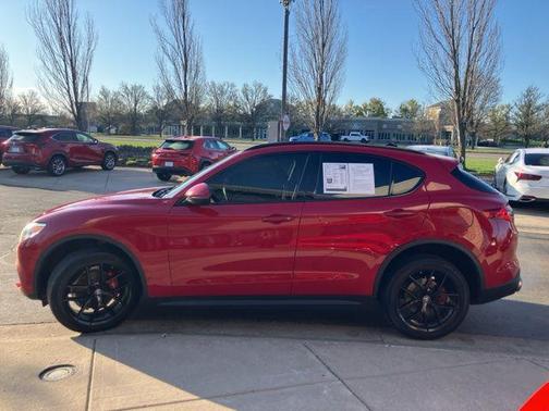 2019 Alfa Romeo Stelvio Sport