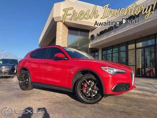 2019 Alfa Romeo Stelvio Sport