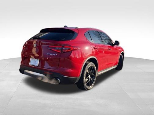 Alfa Rosso 2019 Alfa Romeo Stelvio Sport
