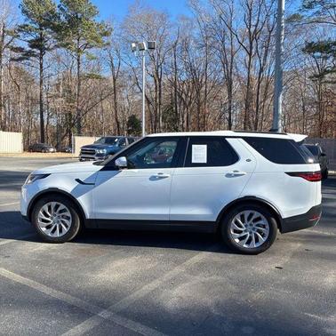 2023 Land Rover Discovery P300 S