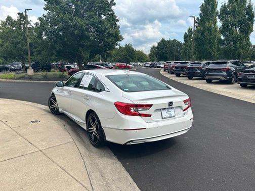 Platinum White Pearl 2022 Honda Accord Hybrid Touring