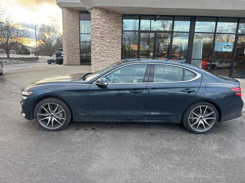 2025 Genesis G70 2.5T AWD