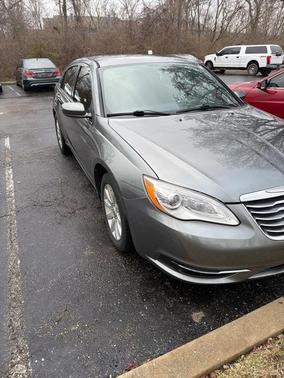 2013 Chrysler 200 Touring