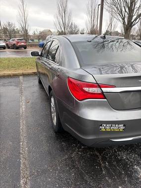 2013 Chrysler 200 Touring