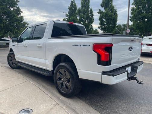 Oxford White 2024 Ford F-150 Lightning Flash