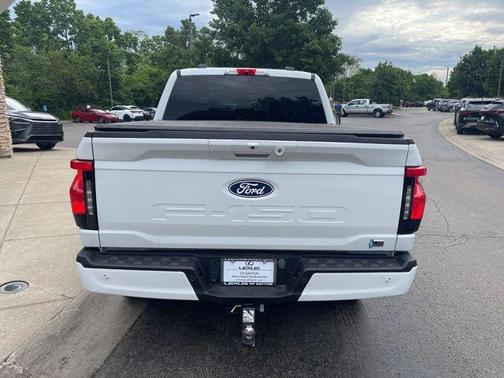 Oxford White 2024 Ford F-150 Lightning Flash