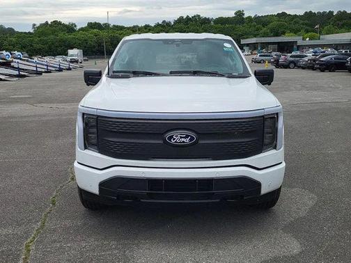 Oxford White 2024 Ford F-150 Lightning Flash