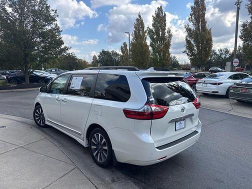 2020 Toyota Sienna Limited