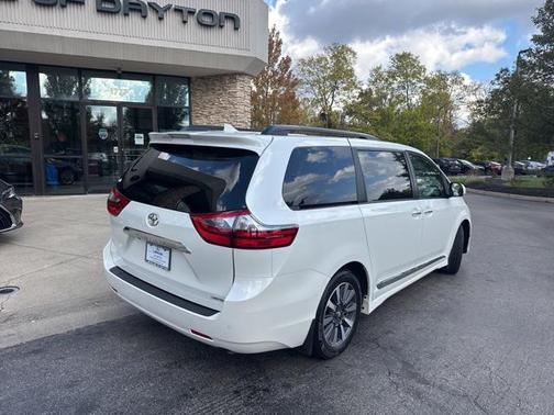 2020 Toyota Sienna Limited