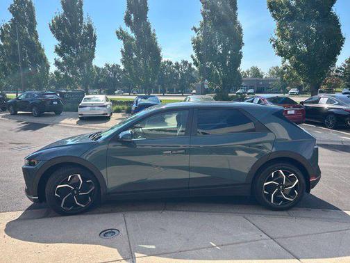 Digital Teal 2023 Hyundai IONIQ 5 SE