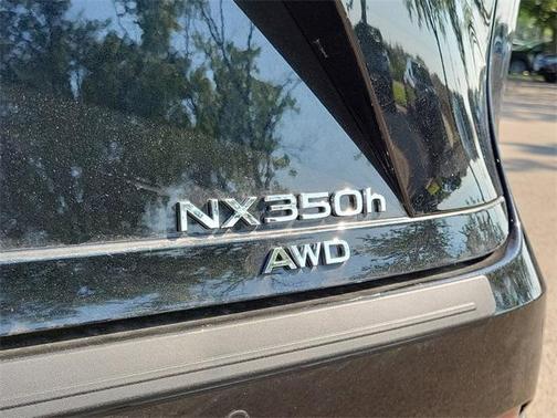 2025 Lexus NX 350h Luxury