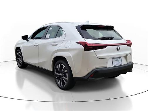 2025 Lexus UX 300h Premium