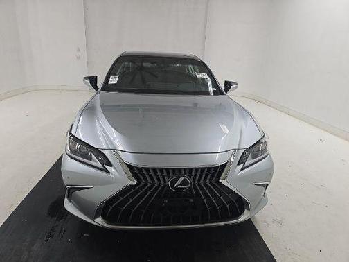 Iridium 2023 Lexus ES 350 Luxury