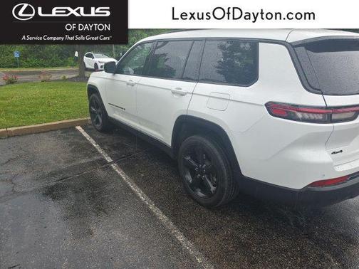 Bright White Clearcoat 2025 Jeep Grand Cherokee L Altitude