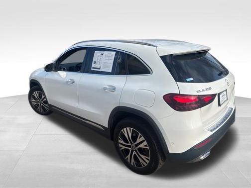 2025 Mercedes-Benz GLA 250 4MATIC