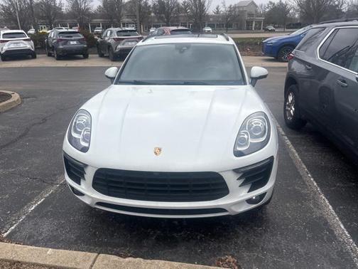 2018 Porsche Macan S