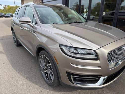2020 Lincoln Nautilus Reserve