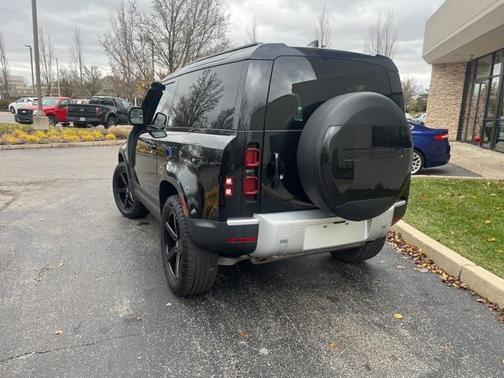 2023 Land Rover Defender 90 S