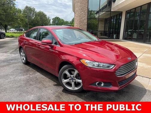 2014 Ford Fusion SE