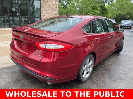 2014 Ford Fusion SE