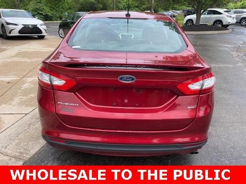 2014 Ford Fusion SE