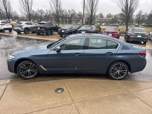 Arctic Race Blue Metallic 2023 BMW 540 i