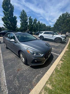 Machine Gray 2018 Hyundai SONATA SE