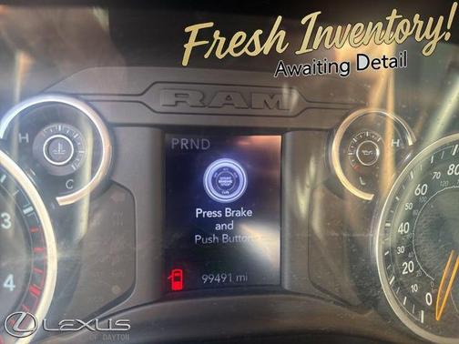 Bright White Clearcoat 2021 RAM 2500 Big Horn Crew Cab 4x4 6'4' Box