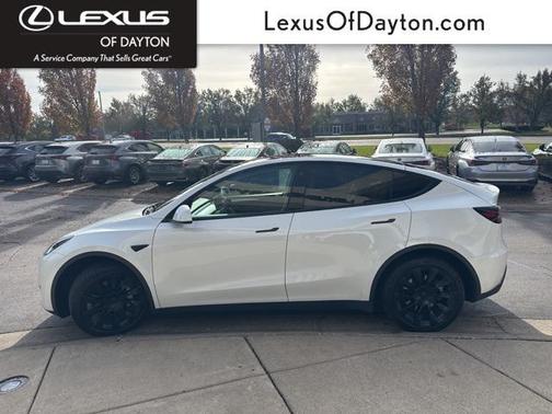 2023 Tesla Model Y Long Range Dual Motor All-Wheel Drive