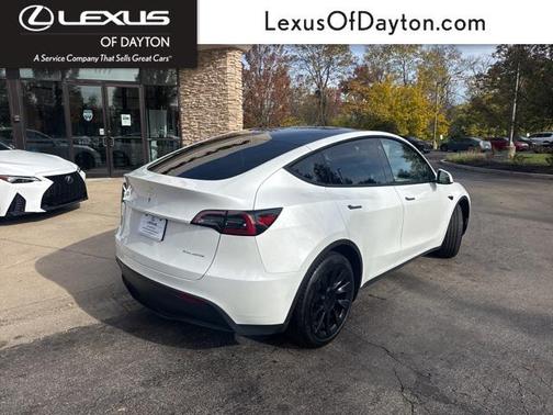 2023 Tesla Model Y Long Range Dual Motor All-Wheel Drive