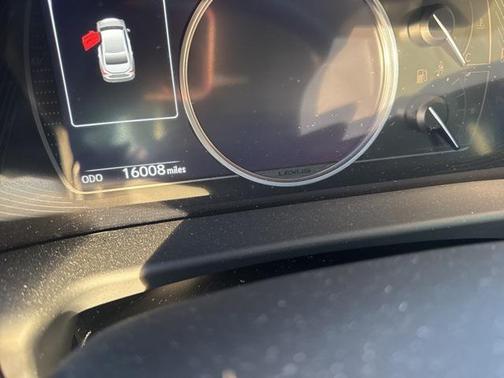 2023 Lexus ES 350 Base