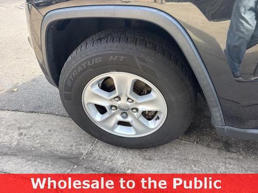 2015 Jeep Grand Cherokee Laredo