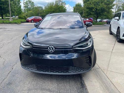 Deep Black Pearl 2023 Volkswagen ID.4 AWD Pro S