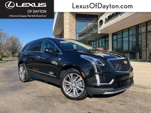 Stellar Black Metallic 2020 Cadillac XT5 Premium Luxury