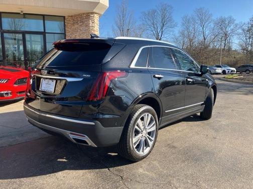 2020 Cadillac XT5 Premium Luxury