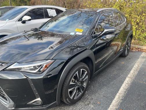 2020 Lexus UX 250h Base