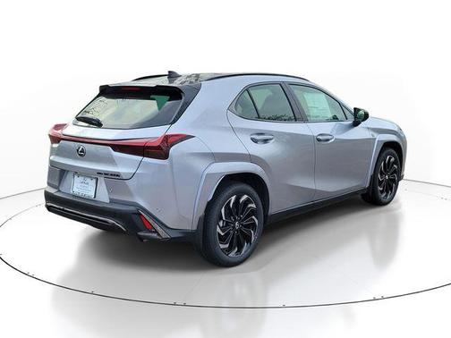 2026 Lexus UX 300h F SPORT Design