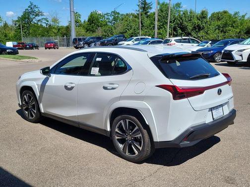 Ultra White 2026 Lexus UX 300h Premium