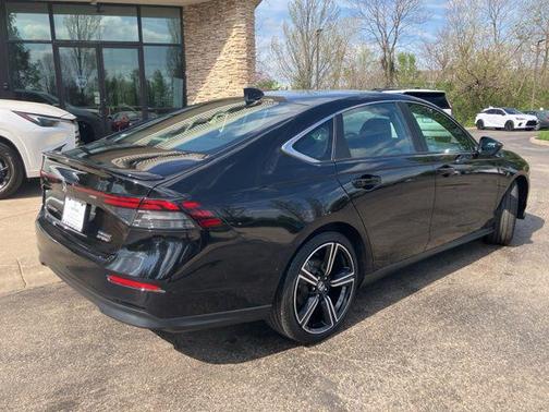 Crystal Black Pearl 2023 Honda Accord Hybrid Sport