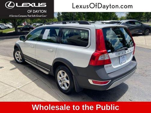 Ice White 2011 Volvo XC70 3.2