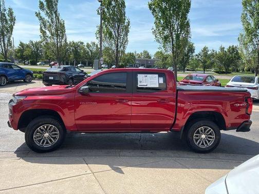 Radiant Red Tintcoat 2023 Chevrolet Colorado LT