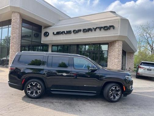2023 Jeep Wagoneer Series III