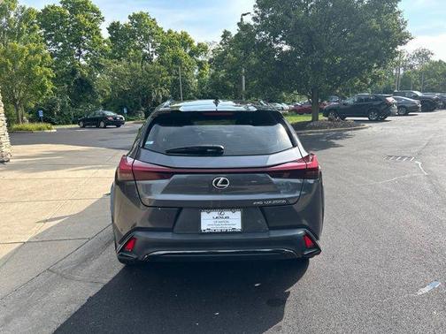 Obsidian 2023 Lexus UX 250h F Sport