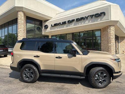 Earth/Black Roof 2025 Lexus GX 550 Overtrail+