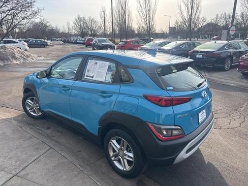 2022 Hyundai KONA SE