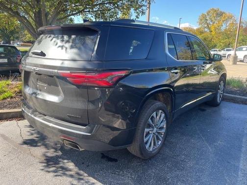 2023 Chevrolet Traverse Premier