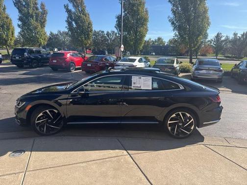 2023 Volkswagen Arteon 2.0T SEL Premium R-Line 4MOTION