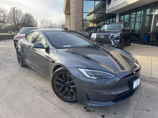 2022 Tesla Model S Base