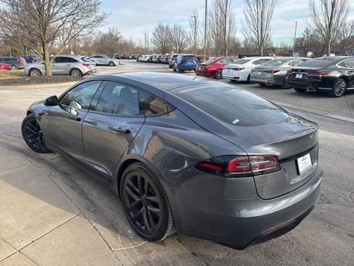 2022 Tesla Model S Base