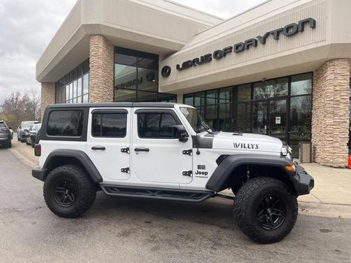 2020 Jeep Wrangler Unlimited Willys 4X4